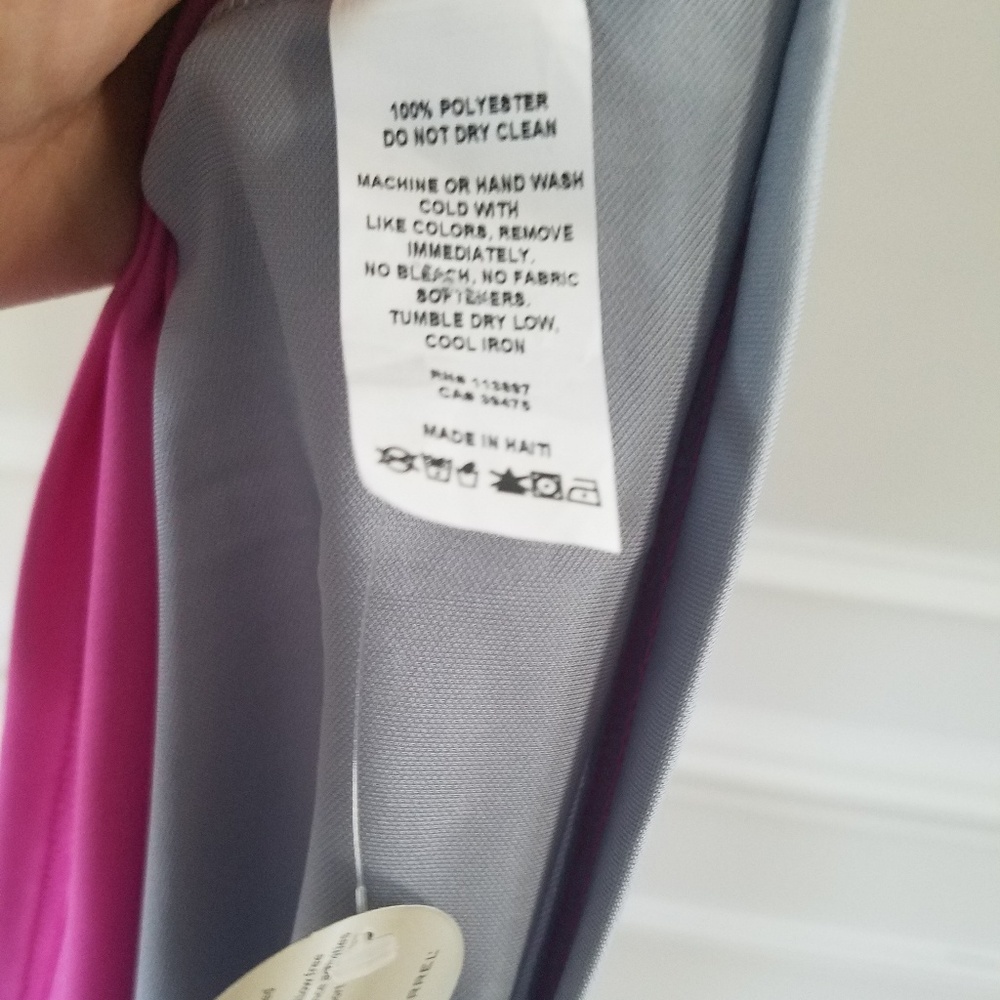 Women's Active Wear - Picture 5 of 6